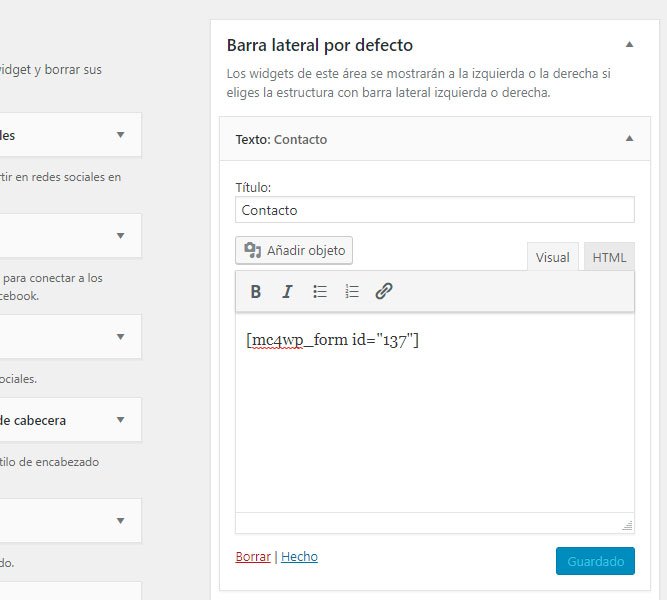 shortcode de formulario de mailchimp agregado a un widget de texto